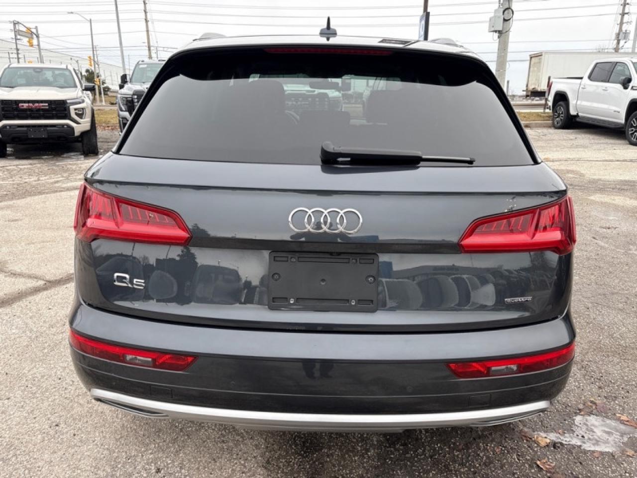 2019 Audi Q5 Progressiv 45 TFSI quattro  NAV|PANO ROOF| LOW KM Photo