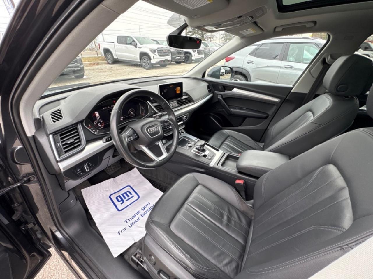 2019 Audi Q5 Progressiv 45 TFSI quattro  NAV|PANO ROOF| LOW KM Photo