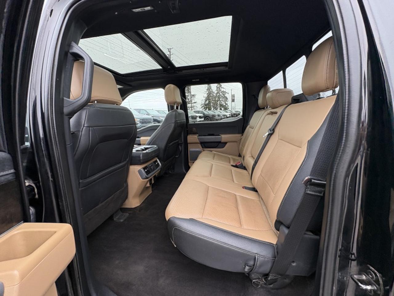 2022 Ford F-150 Lariat  - Leather Seats -  Cooled Seats Photo