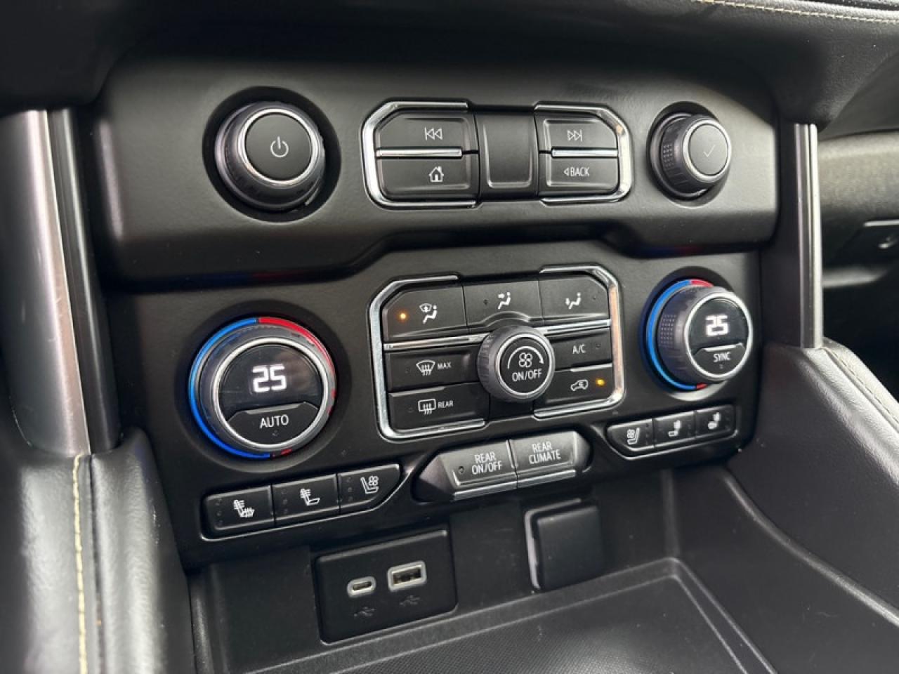 2023 Chevrolet Tahoe Premier  PANO ROOF| CAPTAINS SEATS Photo