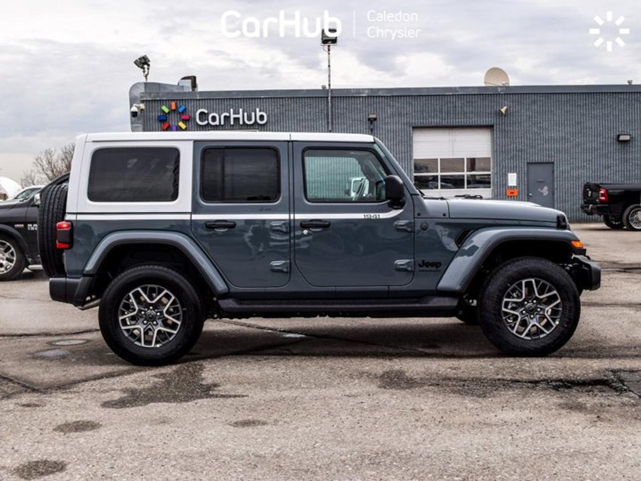 2026 Jeep Wrangler Sahara 4Door Freedom 12.3"Displat Heated Front Seats Alloy Rims Photo