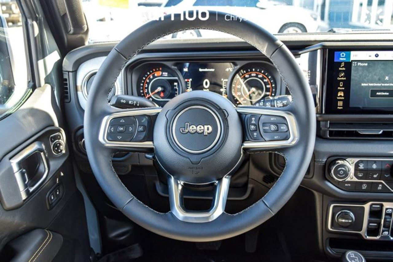2026 Jeep Wrangler Sahara 4Door Freedom 12.3"Displat Heated Front Seats Alloy Rims Photo