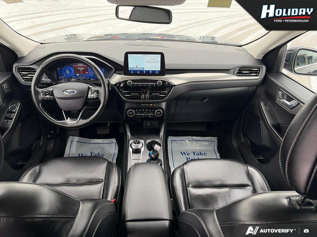 2021 Ford Escape Titanium Photo