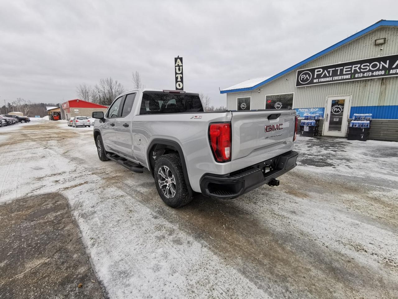 2019 GMC Sierra 1500  Photo2