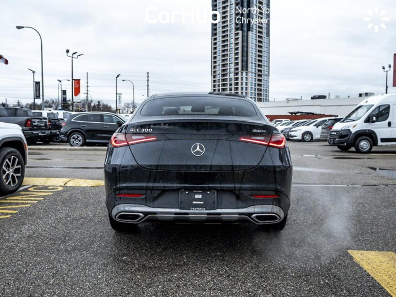 2024 Mercedes-Benz GLC 300 Panoroof Navigation 360 Camera Blind Spot Brake Assist Photo