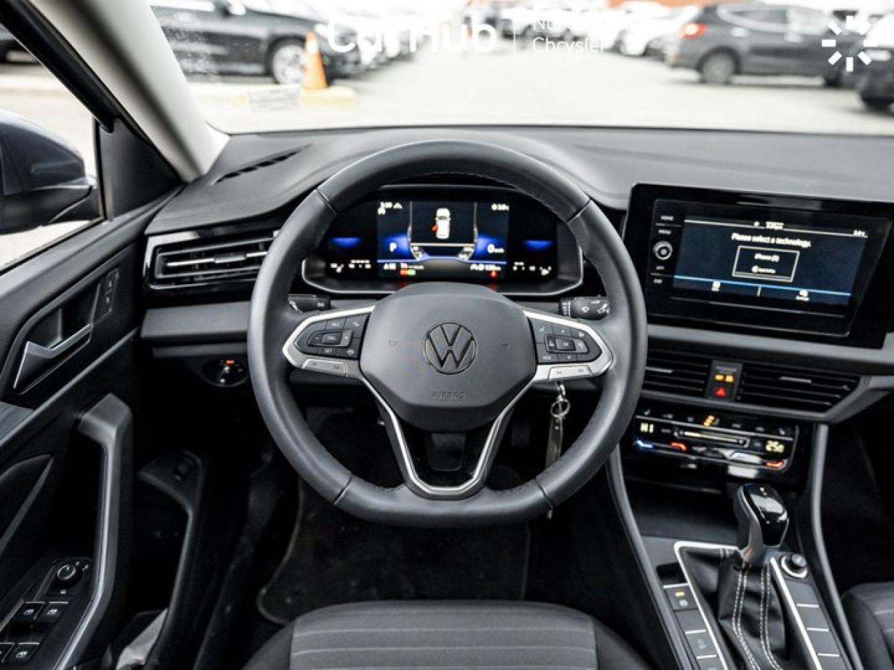 2025 Volkswagen Jetta Trendline ONLY 5560KM! Backup Camera Blind Spot Monitoring Heated Seats Photo