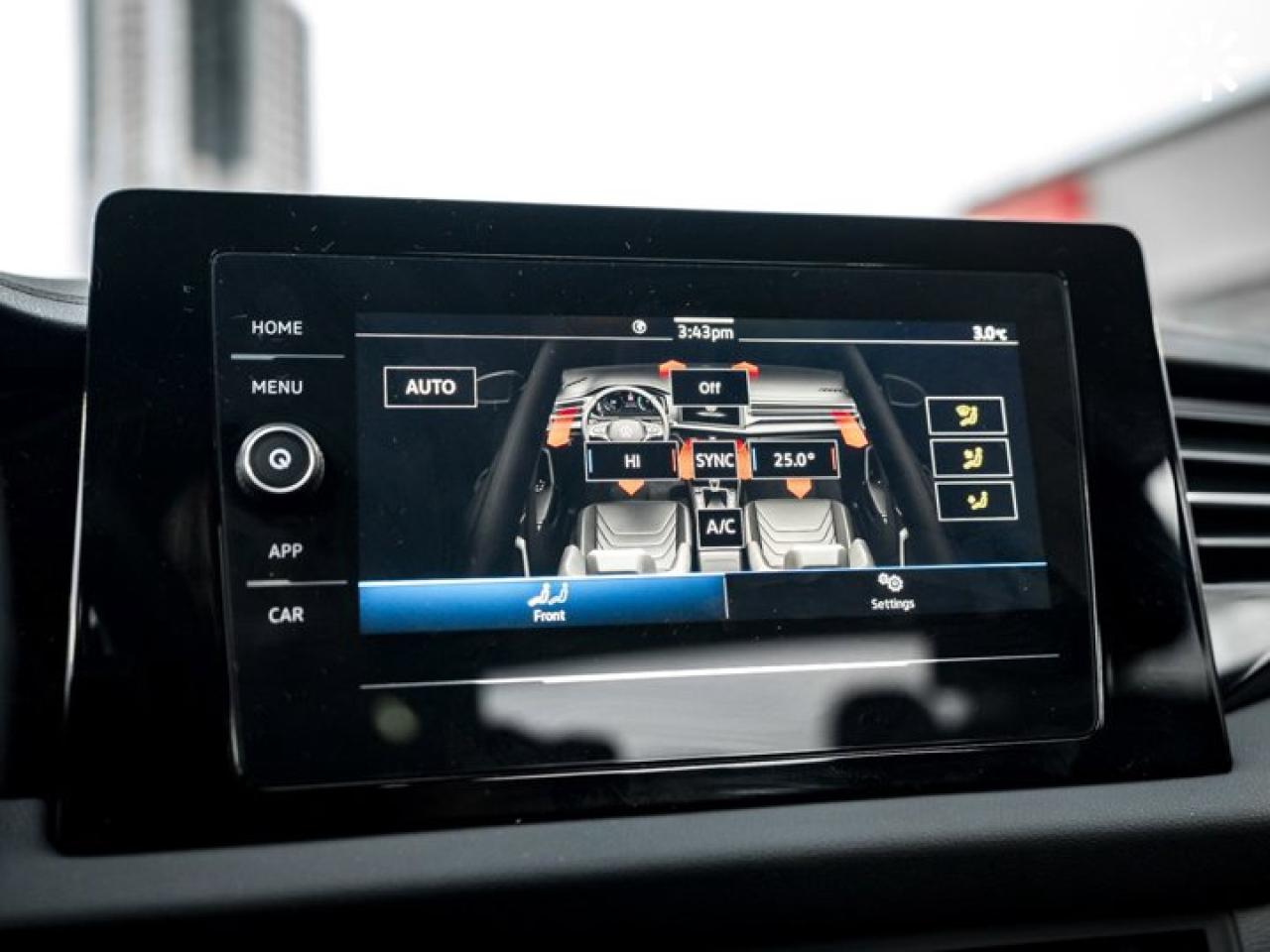 2025 Volkswagen Jetta Trendline ONLY 5560KM! Backup Camera Blind Spot Monitoring Heated Seats Photo