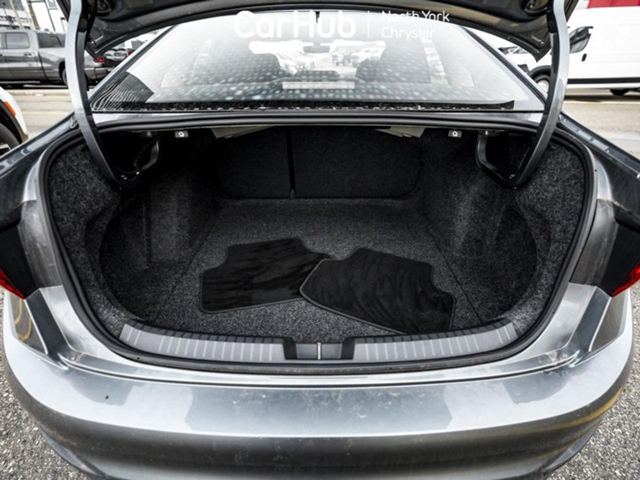 2025 Volkswagen Jetta Trendline ONLY 5560KM! Backup Camera Blind Spot Monitoring Heated Seats Photo