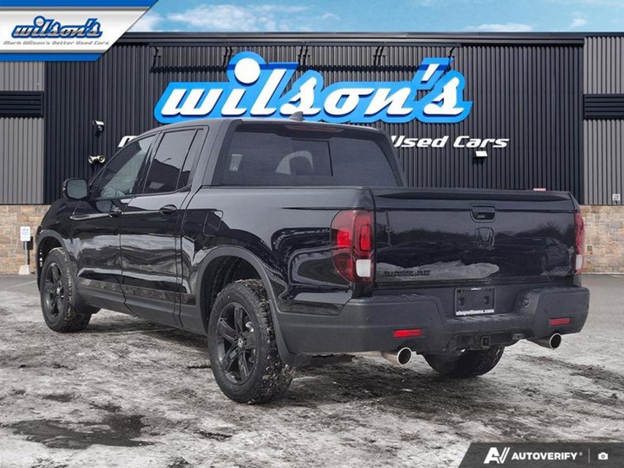 2023 Honda Ridgeline Black Edition AWD | Leather | Sunroof | Nav | Cooled + Heated Seats | Heated Wheel | and More ! Photo2