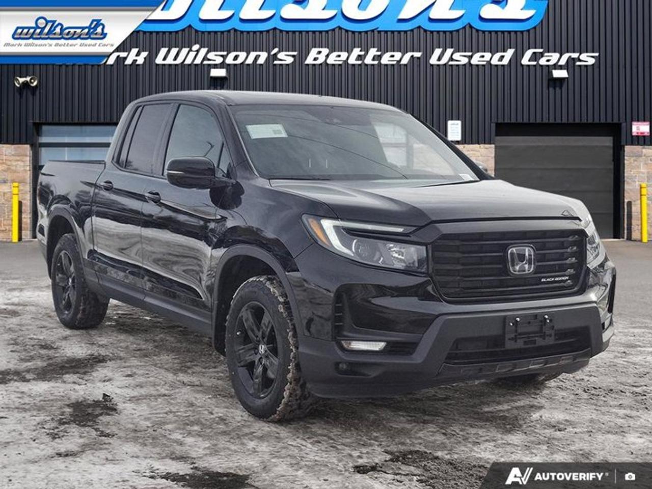 2023 Honda Ridgeline Black Edition AWD | Leather | Sunroof | Nav | Cooled + Heated Seats | Heated Wheel | and More ! Photo
