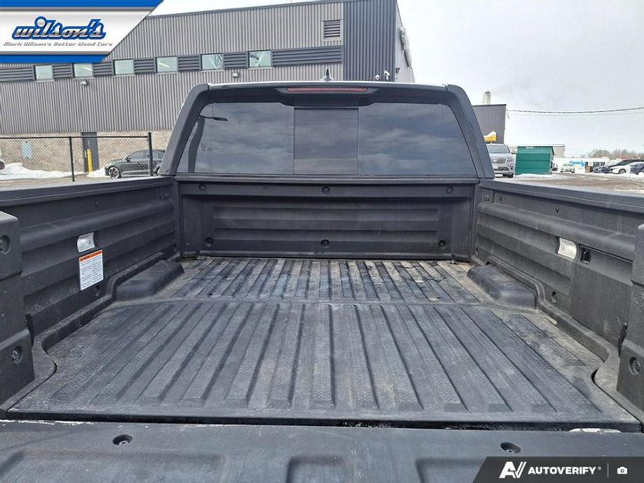 2023 Honda Ridgeline Black Edition AWD | Leather | Sunroof | Nav | Cooled + Heated Seats | Heated Wheel | and More ! Photo