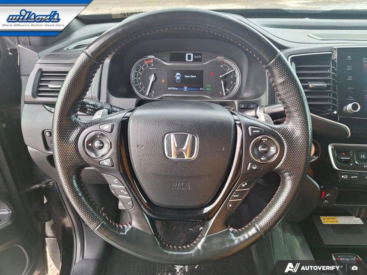 2023 Honda Ridgeline Black Edition AWD | Leather | Sunroof | Nav | Cooled + Heated Seats | Heated Wheel | and More ! Photo