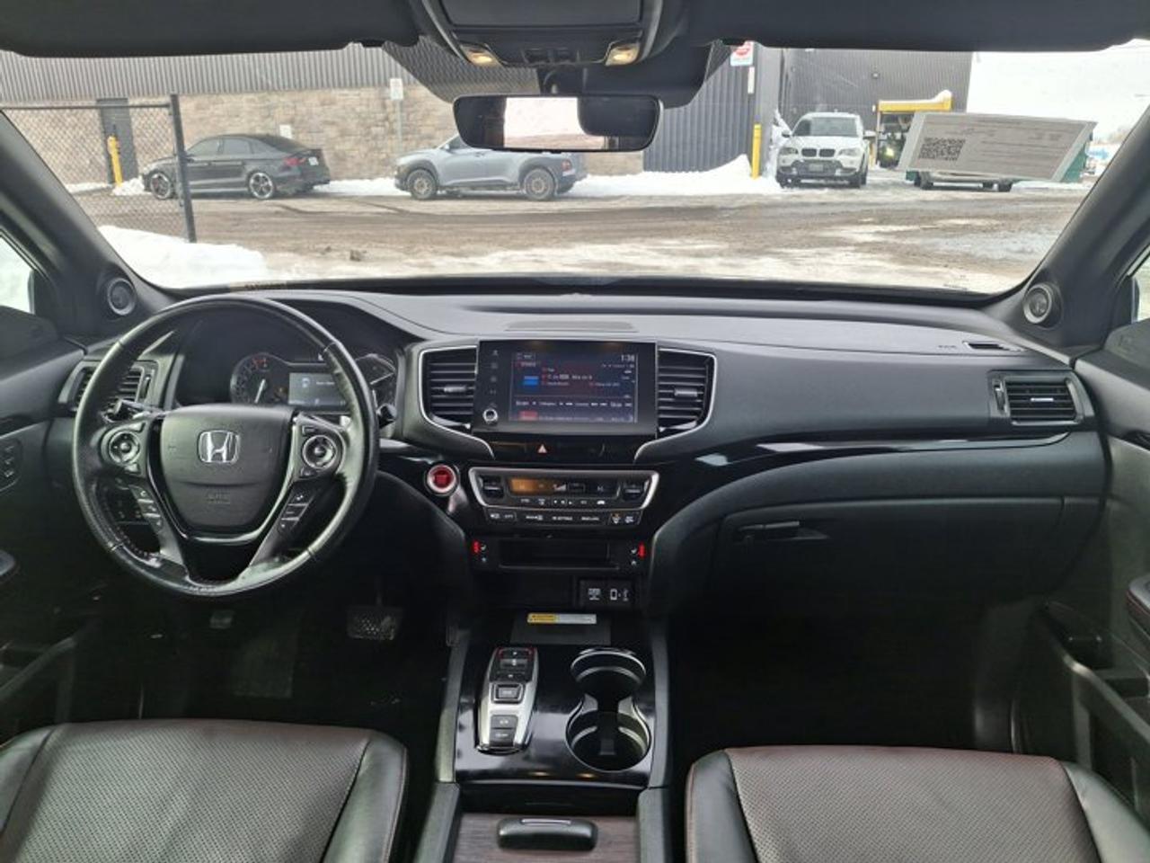 2023 Honda Ridgeline Black Edition AWD | Leather | Sunroof | Nav | Cooled + Heated Seats | Heated Wheel | and More ! Photo