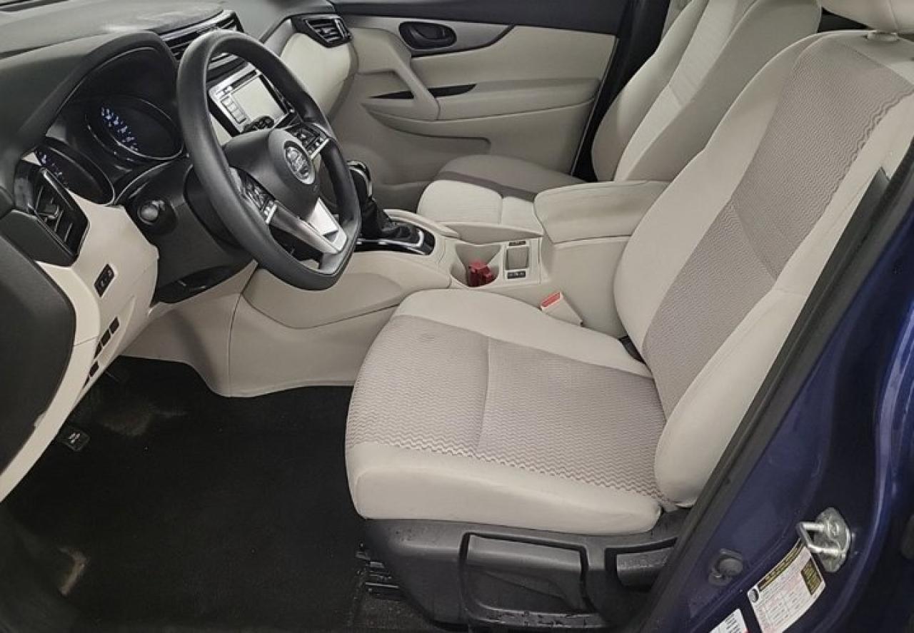 2021 Nissan Qashqai S AWD | Heated Seats | CarPlay + Android | Rear Camera | and More ! Photo2