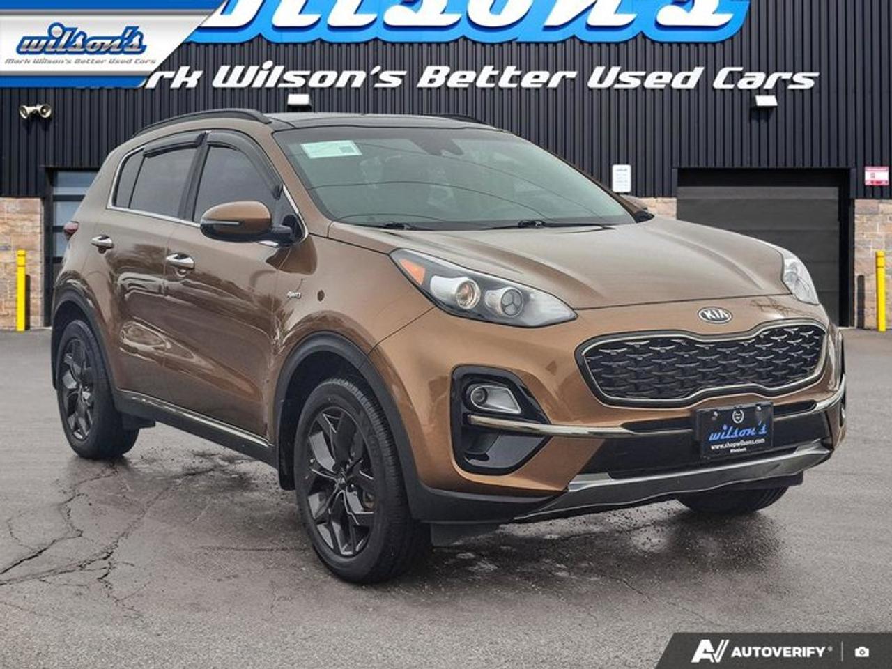 2020 Kia Sportage EX AWD | Carplay and Android Auto | Heated Seats + Steering | Panoramic Sunroof | and More ! Photo