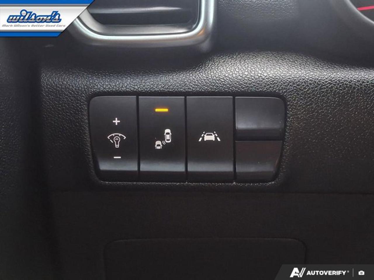 2020 Kia Sportage EX AWD | Carplay and Android Auto | Heated Seats + Steering | Panoramic Sunroof | and More ! Photo