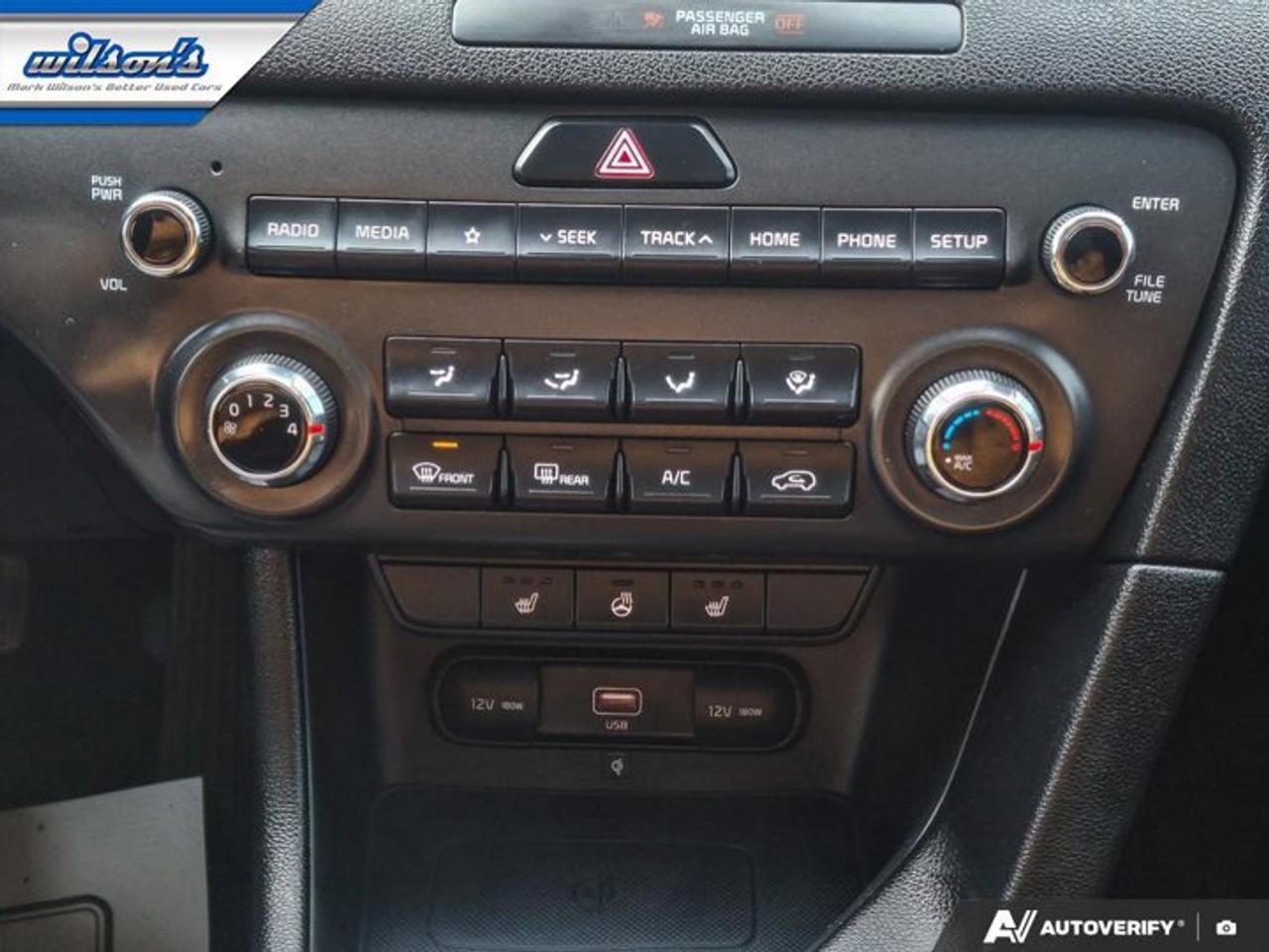 2020 Kia Sportage EX AWD | Carplay and Android Auto | Heated Seats + Steering | Panoramic Sunroof | and More ! Photo