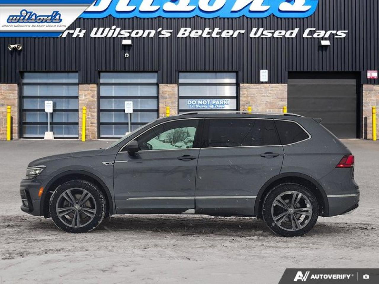 2021 Volkswagen Tiguan Highline R-Line AWD | Leather | Carplay | Heated Seats | Remote Start | Adaptive Cruise | and More ! Photo