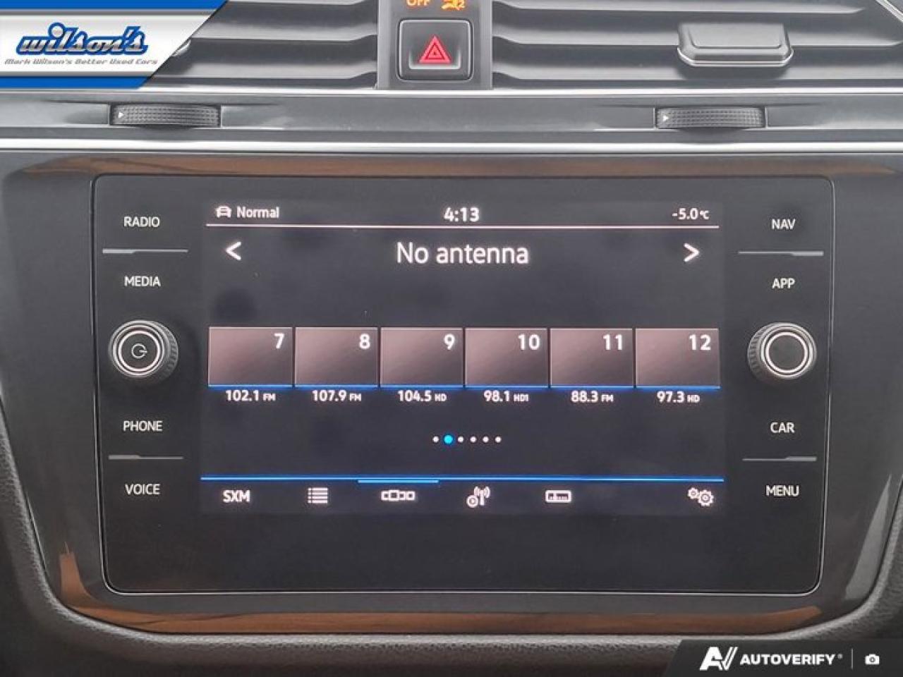 2021 Volkswagen Tiguan Highline R-Line AWD | Leather | Carplay | Heated Seats | Remote Start | Adaptive Cruise | and More ! Photo