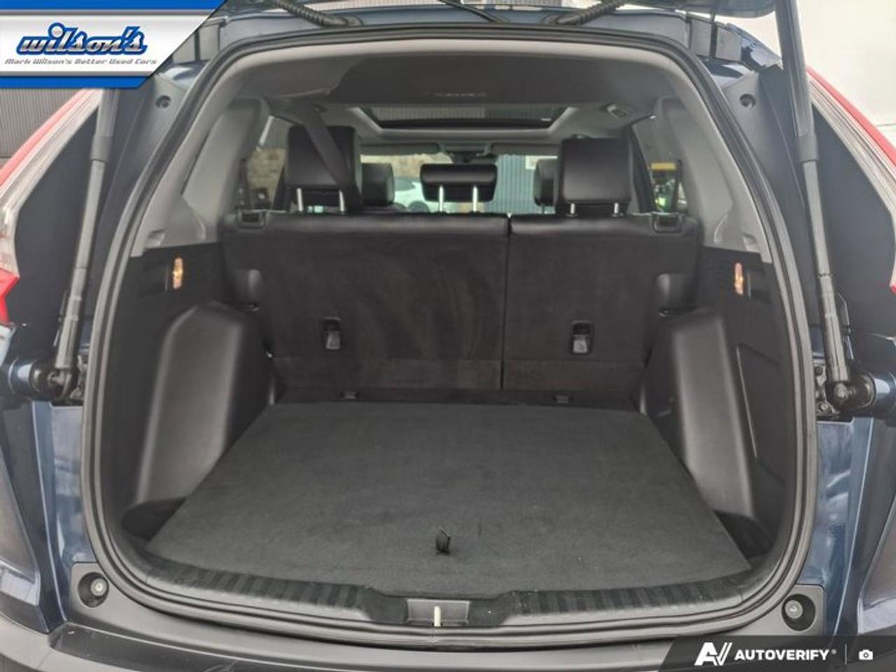 2019 Honda CR-V Touring AWD | Leather | Sunroof | Nav | Heated Seats | Remote Start | CarPlay + Android | and More ! Photo