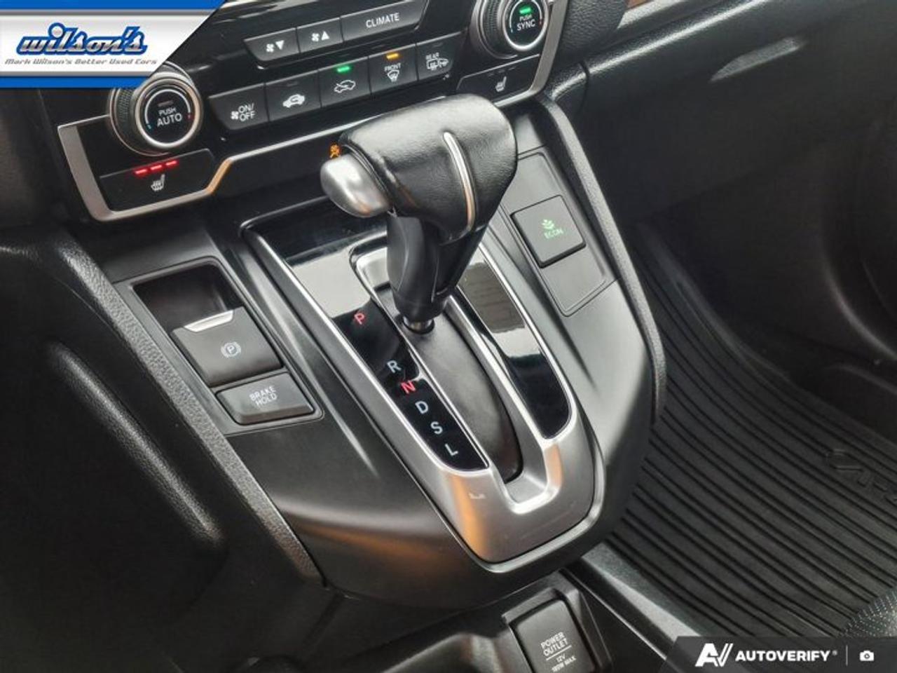 2019 Honda CR-V Touring AWD | Leather | Sunroof | Nav | Heated Seats | Remote Start | CarPlay + Android | and More ! Photo