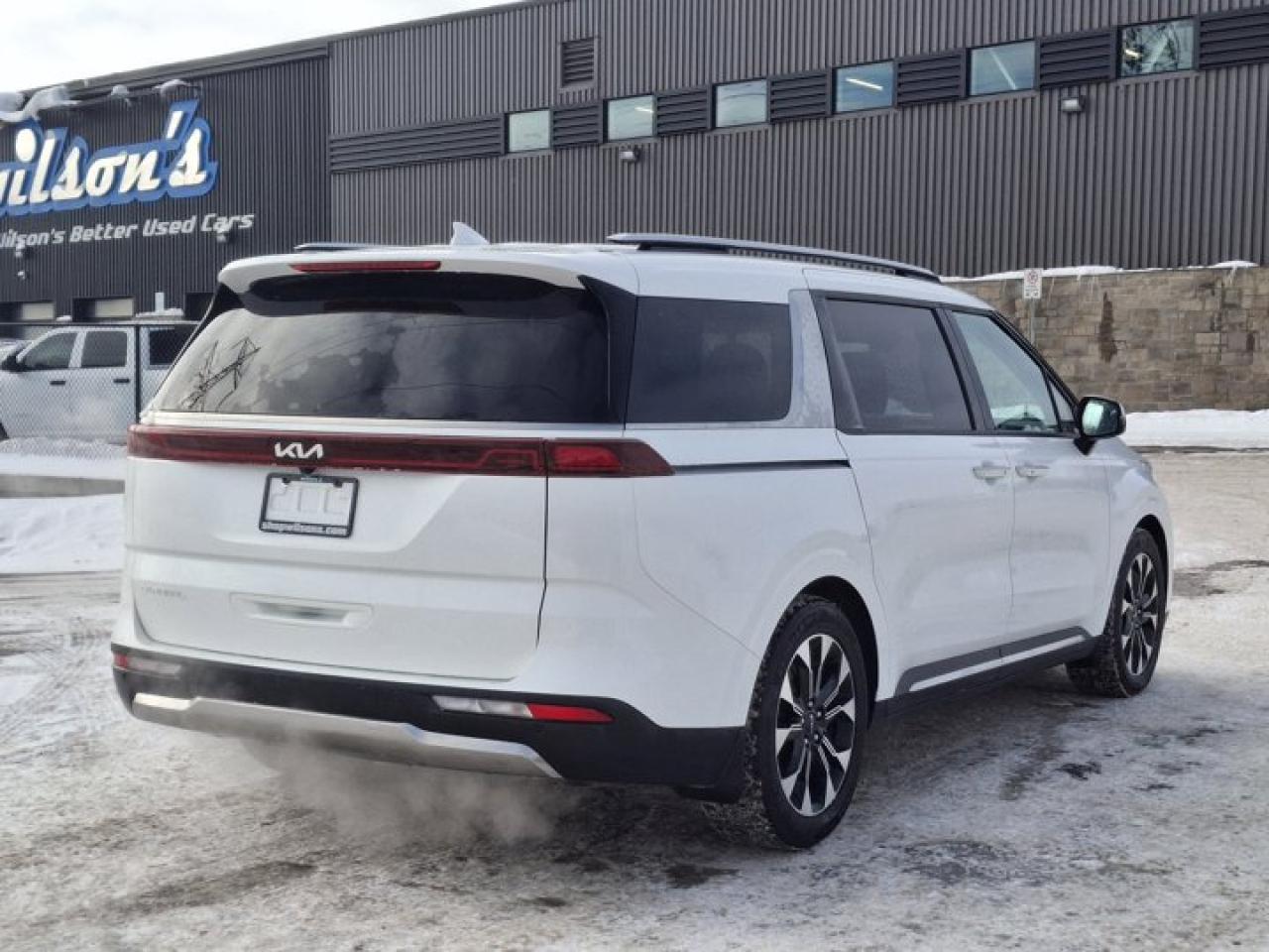 2024 Kia Carnival EX | Leather | Smart Cruise | Heated Wheel + Seats | CarPlay + Android | Power Seats | and More ! Photo