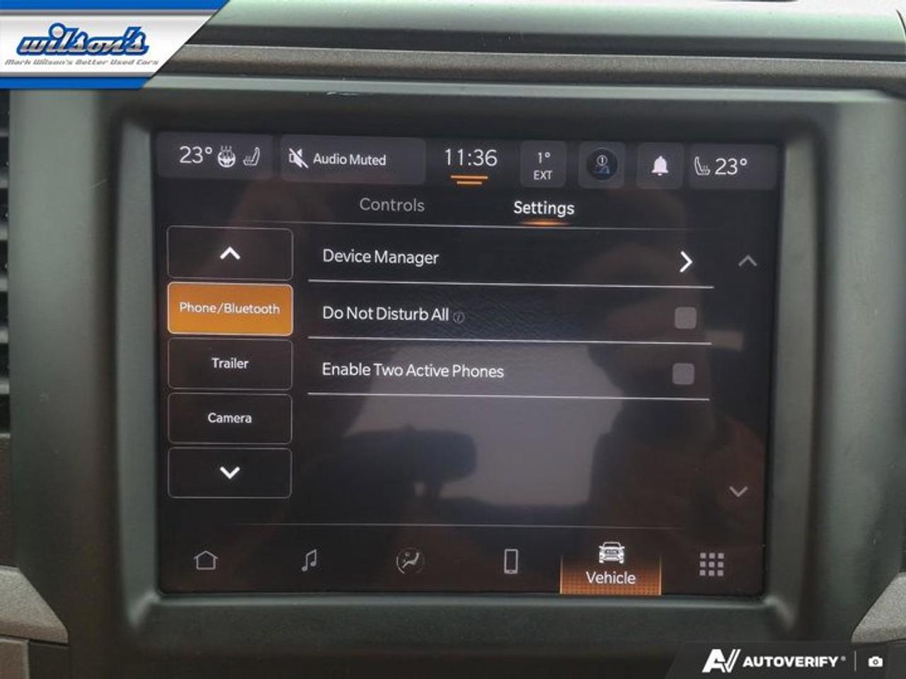 2023 RAM 1500 Classic Express Crew 4X4 | Hemi | 3.92 Ratio | Heated Bucket Seats | Heated Wheel | Remote Start | and More! Photo