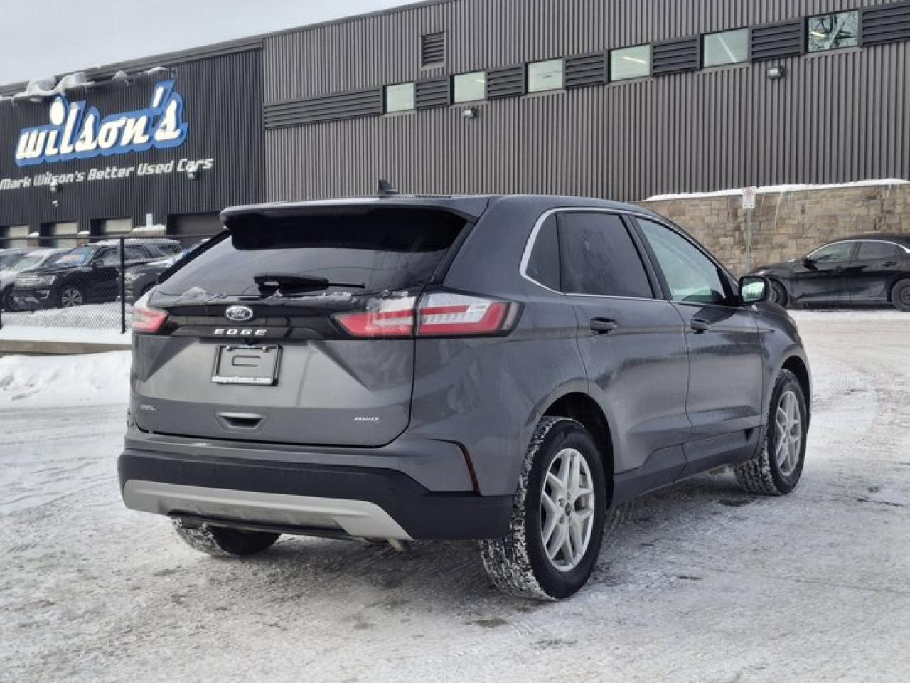 2023 Ford Edge SEL AWD | Leather | Adaptive Cruise | Heated Wheel + Seats | Remote Start | CarPlay + Android & More Photo