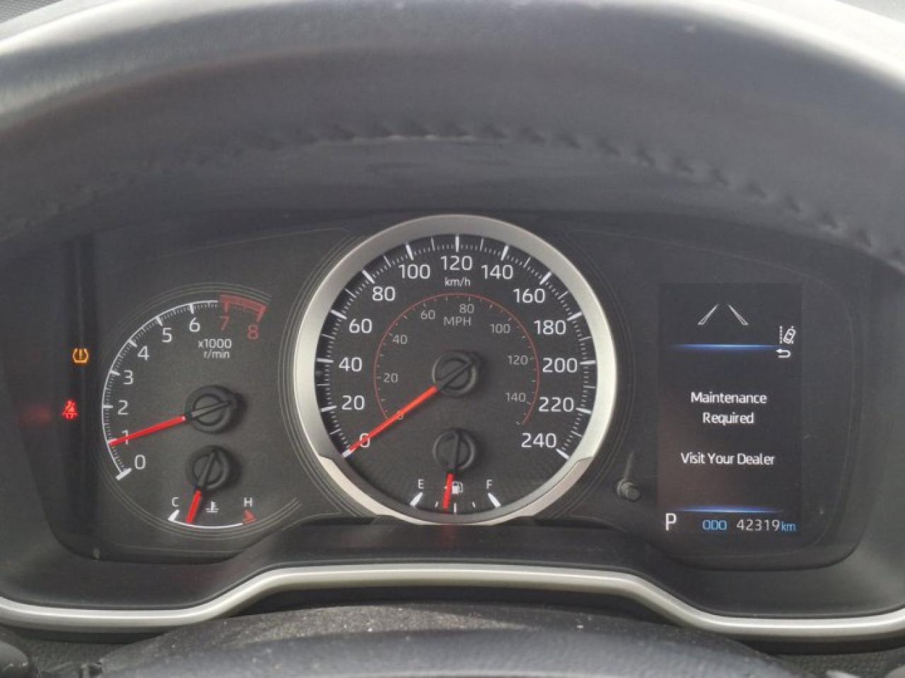 2019 Toyota Corolla Hatchback SE | Auto | Heated Seats | Bluetooth | Rear Camera | Alloy Wheels | and More ! Photo2