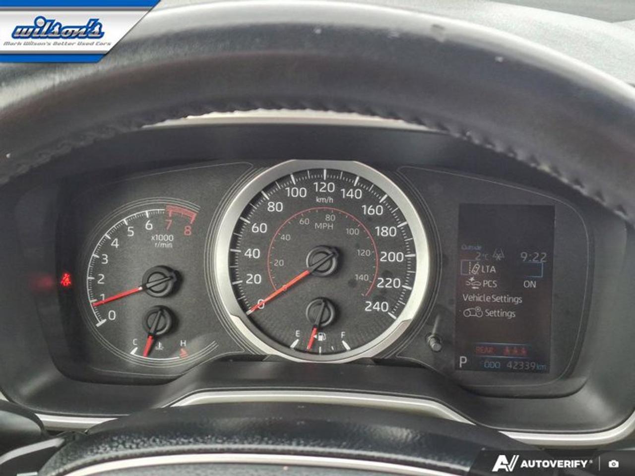 2019 Toyota Corolla Hatchback SE | Auto | Heated Seats | Bluetooth | Rear Camera | Alloy Wheels | and More ! Photo