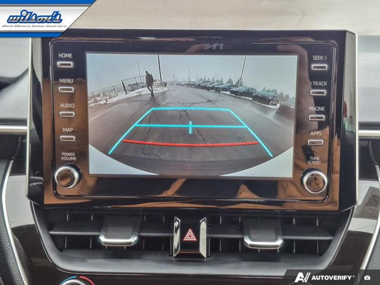 2019 Toyota Corolla Hatchback SE | Auto | Heated Seats | Bluetooth | Rear Camera | Alloy Wheels | and More ! Photo