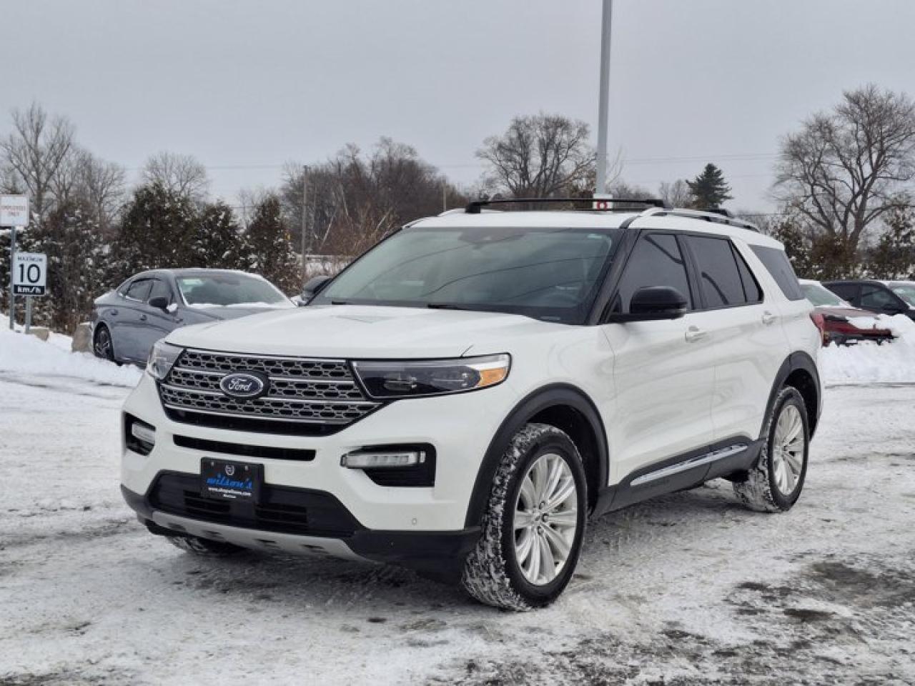 2022 Ford Explorer Limited 4WD | Leather | Sunroof | Tech Pkg | Adaptive Cruise | Heated Wheel + Seats | and More ! Photo0