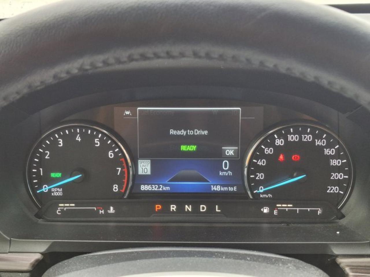 2022 Ford Explorer Limited 4WD | Leather | Sunroof | Tech Pkg | Adaptive Cruise | Heated Wheel + Seats | and More ! Photo