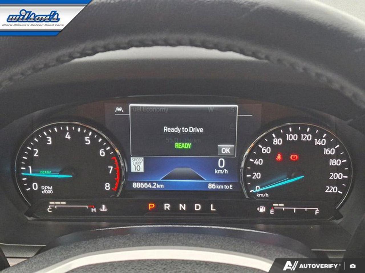 2022 Ford Explorer Limited 4WD | Leather | Sunroof | Tech Pkg | Adaptive Cruise | Heated Wheel + Seats | and More ! Photo