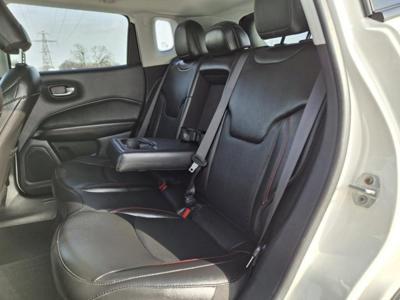 2020 Jeep Compass Trailhawk 4WD | Leather | Heated Seats + Steering | Remote Start | BSM | Carplay + Android and More! Photo