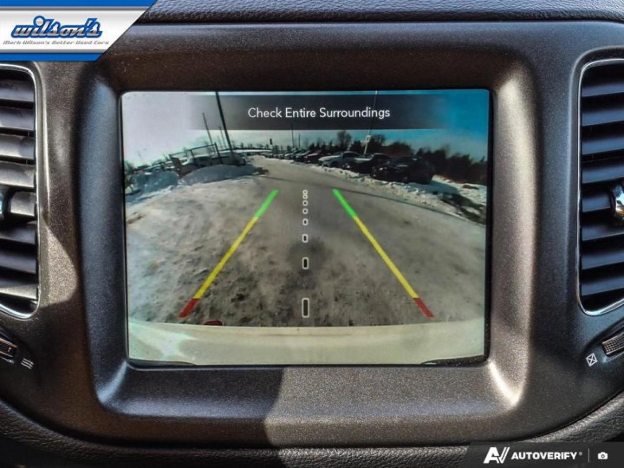 2020 Jeep Compass Trailhawk 4WD | Leather | Heated Seats + Steering | Remote Start | BSM | Carplay + Android and More! Photo