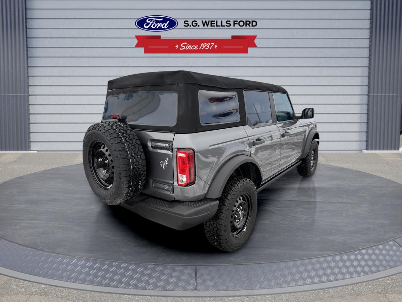 2023 Ford Bronco BASE/BIG BEND/BLAC Photo3