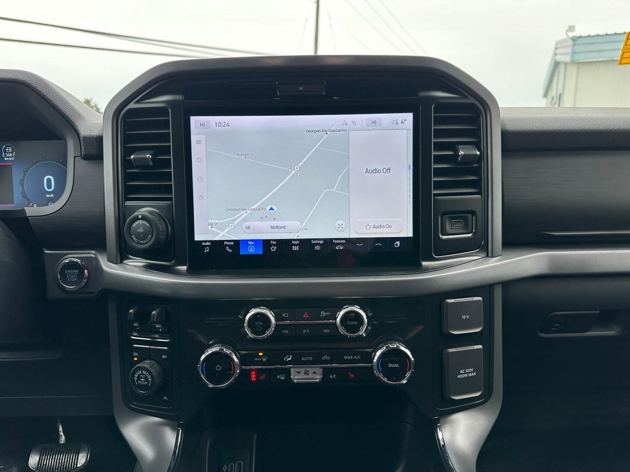 2025 Ford F-150 XLT 4WD SuperCrew 5.5' Box Photo