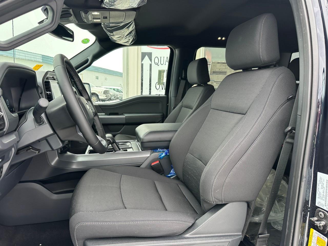 2025 Ford F-150 XLT 4WD SuperCrew 5.5' Box Photo