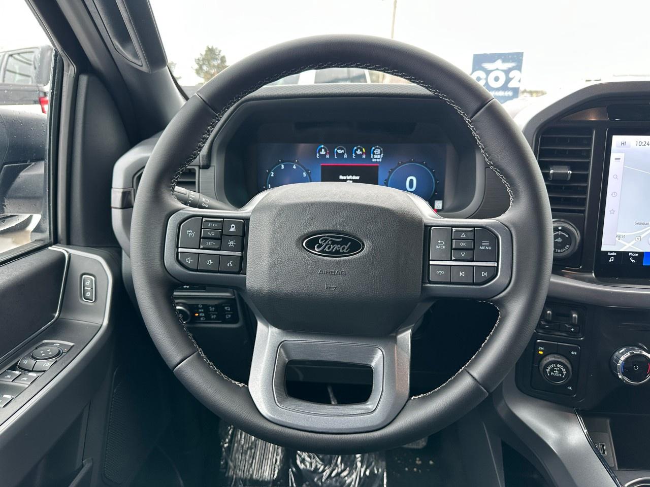 2025 Ford F-150 XLT 4WD SuperCrew 5.5' Box Photo