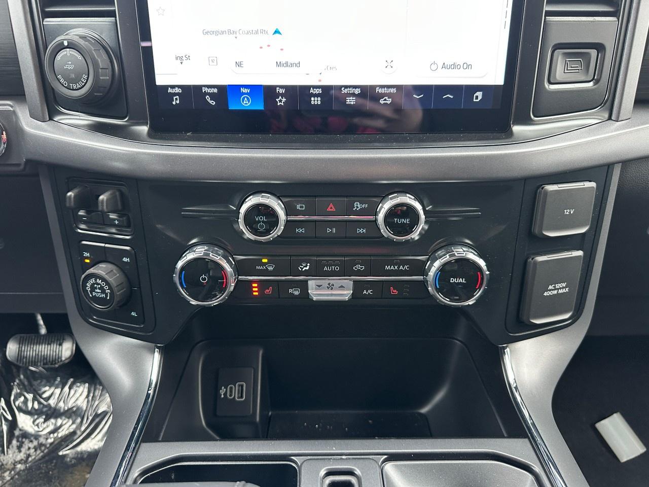 2025 Ford F-150 XLT 4WD SuperCrew 5.5' Box Photo