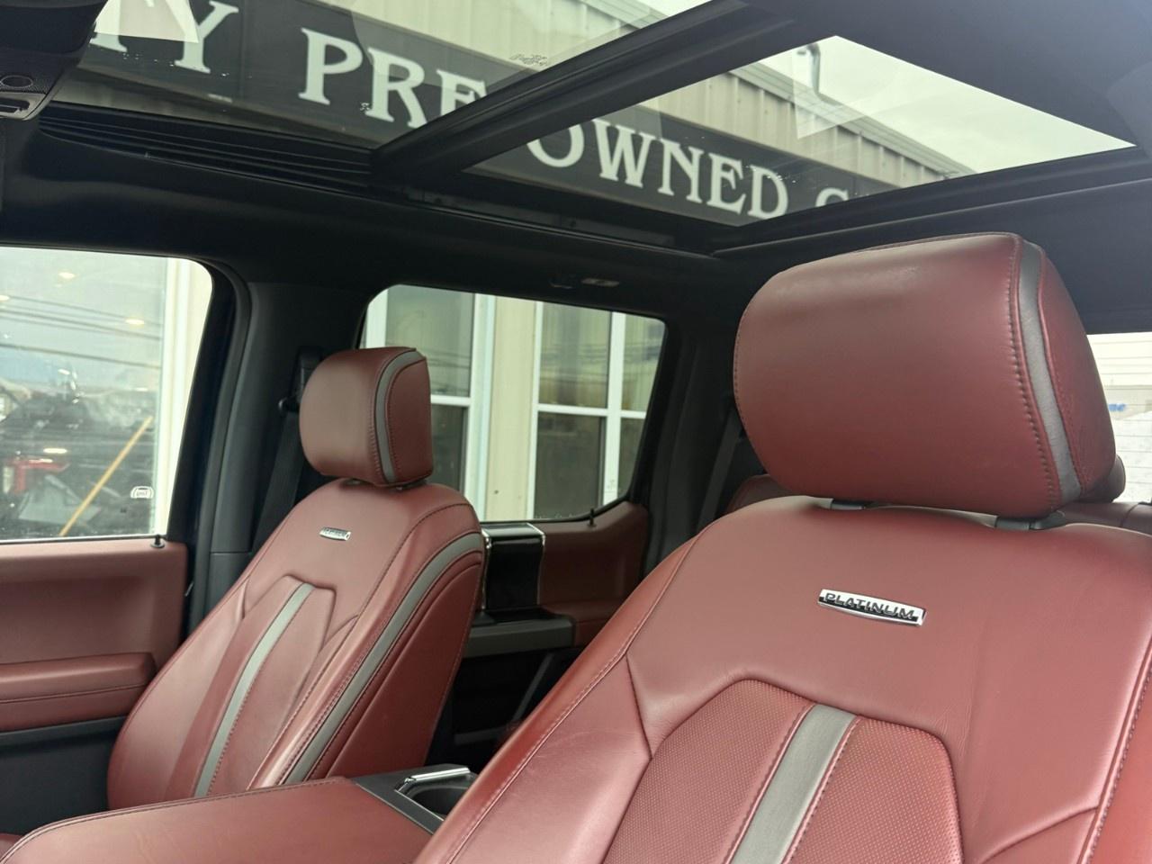 2022 Ford F-350 Super Duty SRW PLATINUM 4WD CREW CAB 6.75' BOX Photo