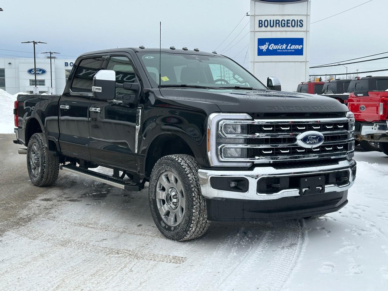 2026 Ford F-250 Super Duty SRW LARIAT 4WD CREW CAB 6.75' BOX Photo3