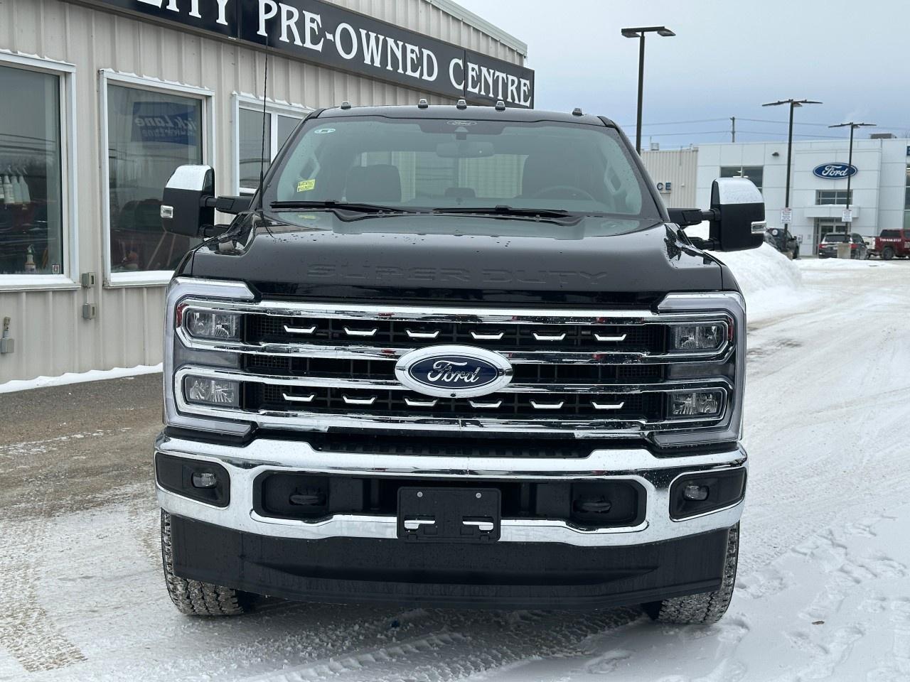 2026 Ford F-250 Super Duty SRW LARIAT 4WD CREW CAB 6.75' BOX Photo2