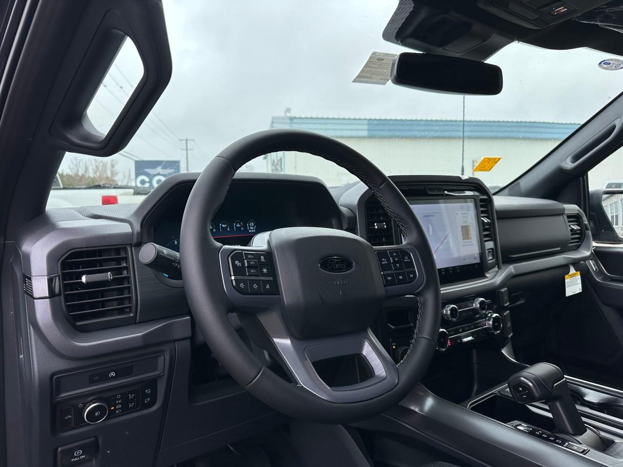 2025 Ford F-150 XLT 4WD SuperCrew 5.5' Box Photo