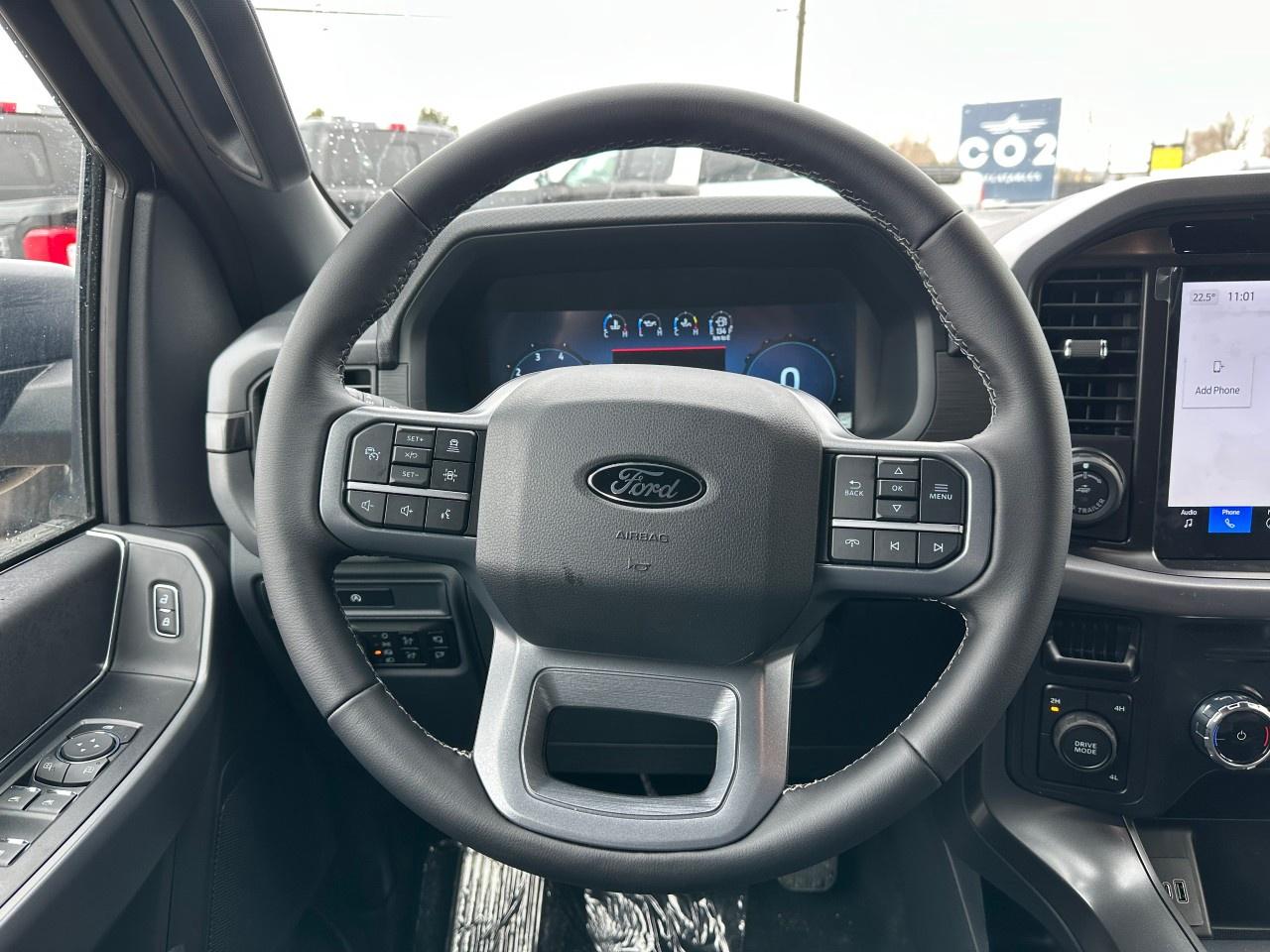 2025 Ford F-150 XLT 4WD SuperCrew 5.5' Box Photo