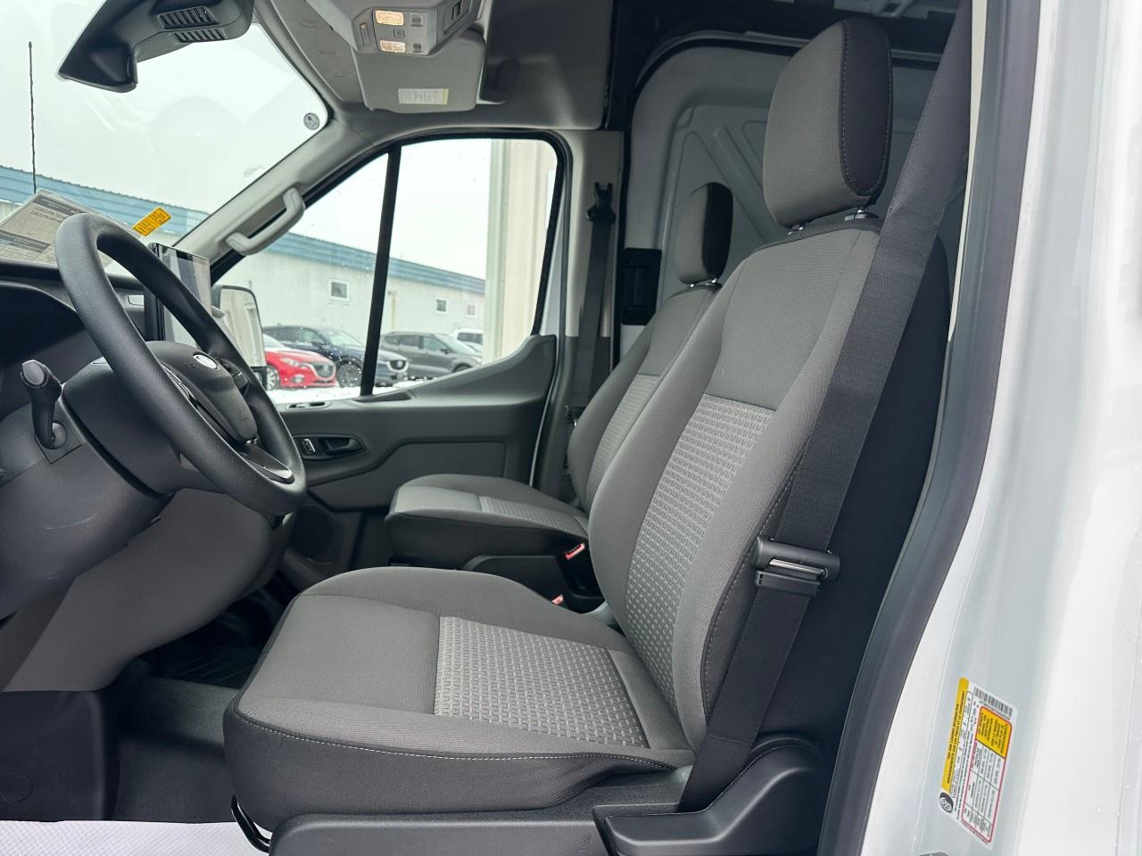 2026 Ford Transit Cargo Van T-250 148" MED RF 9070 GVWR AWD Photo