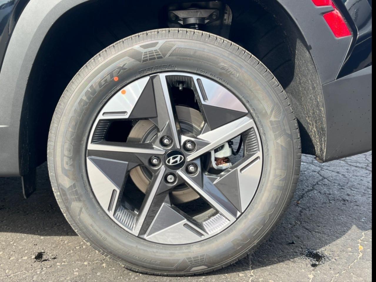 2026 Hyundai Tucson Preferred AWD [TUCWDK2EPM00] Photo3