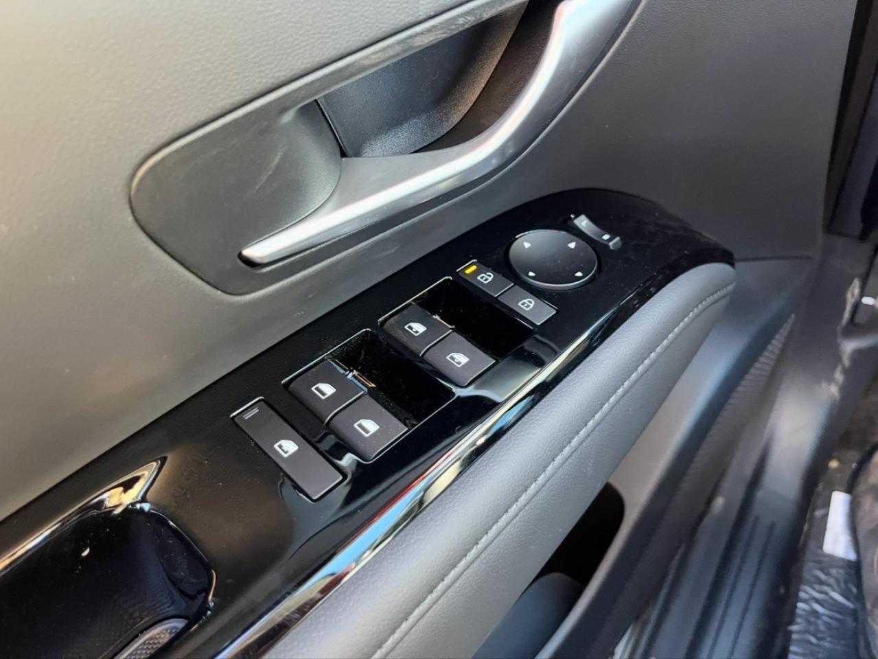 2026 Hyundai Tucson Hybrid Ultimate AWD Photo