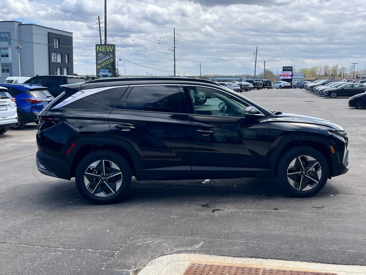 2026 Hyundai Tucson Preferred AWD w/Trend Pkg [TUCWDK2EPMTM] Photo